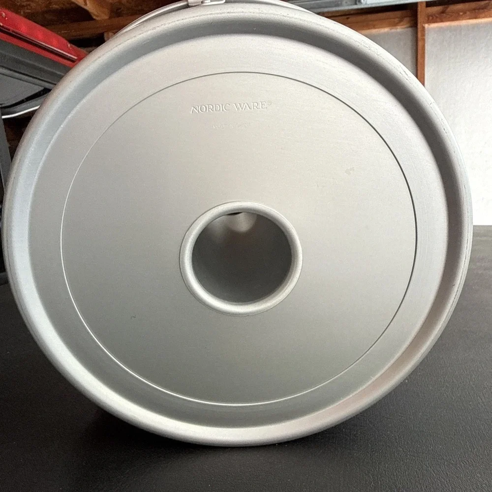Nordic‎ Ware Classic Angel Food Cake Pan